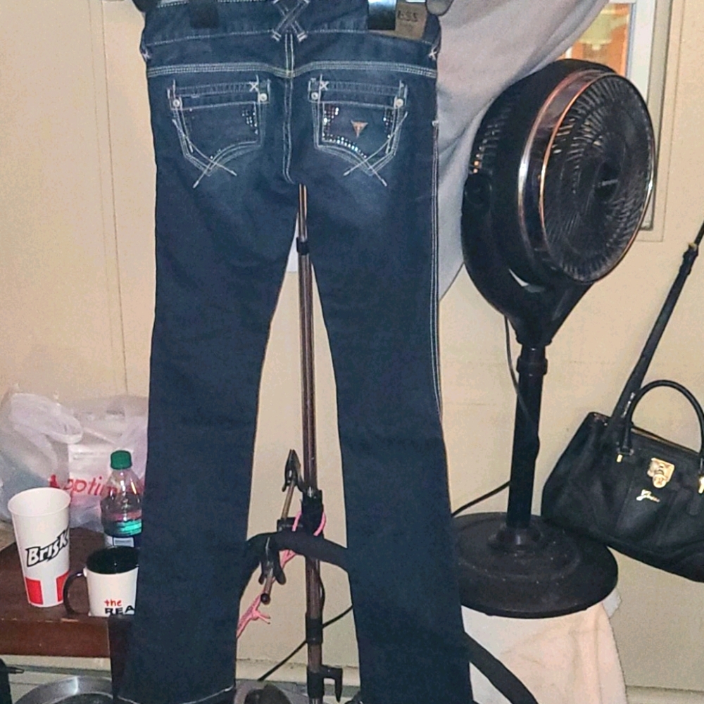BNWT-GUESS premium denim jeans womans